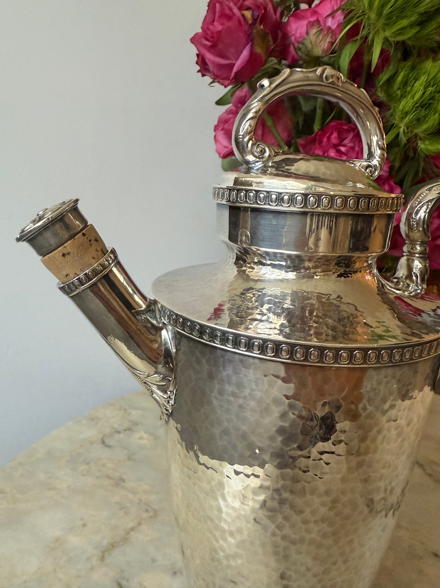 Vintage Derby International Silver Cocktail Shaker – Hammered Silver Plate Barware