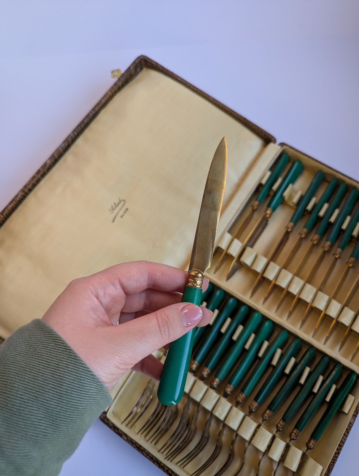 Vintage French Cutlery Set – 24-Piece Gold-Toned Flatware with Green Bakelite Handles in Original Box
