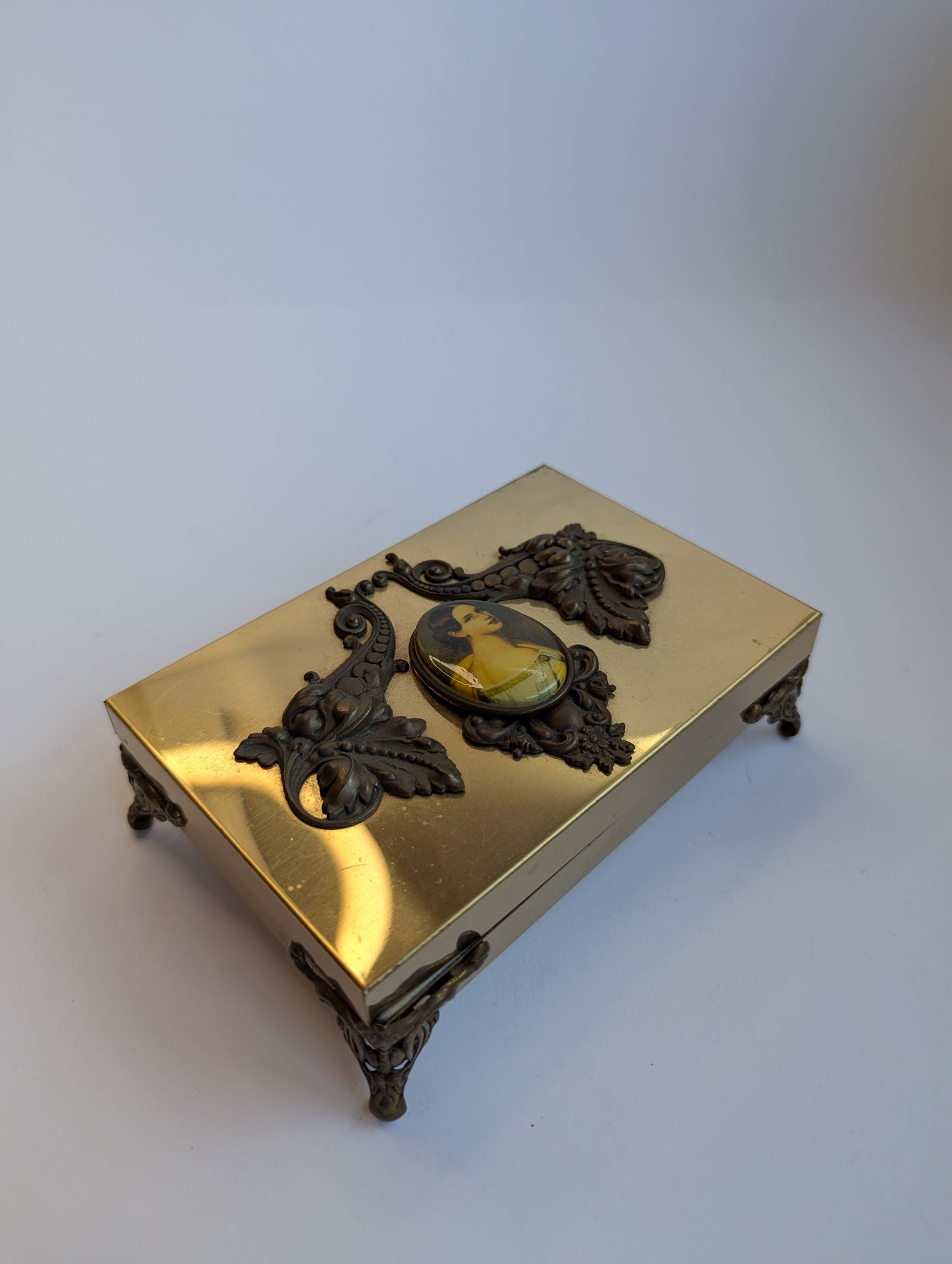Vintage Brass Jewelry Box with Victorian Portrait and Ornate Details – Decorative Trinket Box