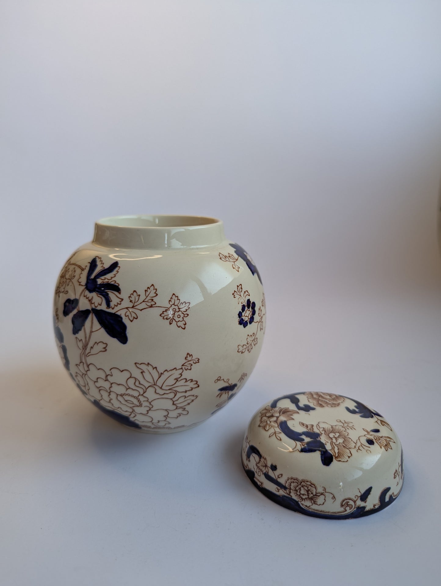Mason’s Ironstone Ginger Jar – Blue & Brown Floral Pattern, England