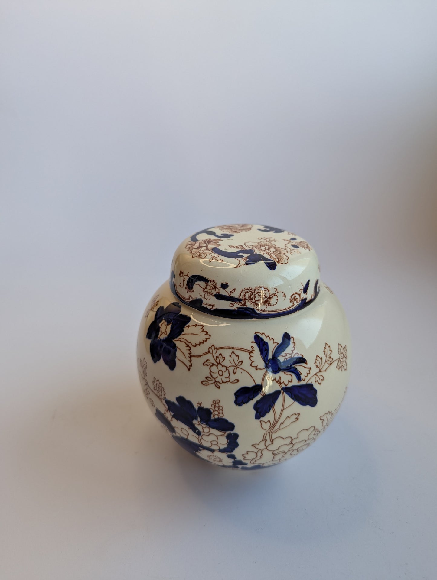 Mason’s Ironstone Ginger Jar – Blue & Brown Floral Pattern, England