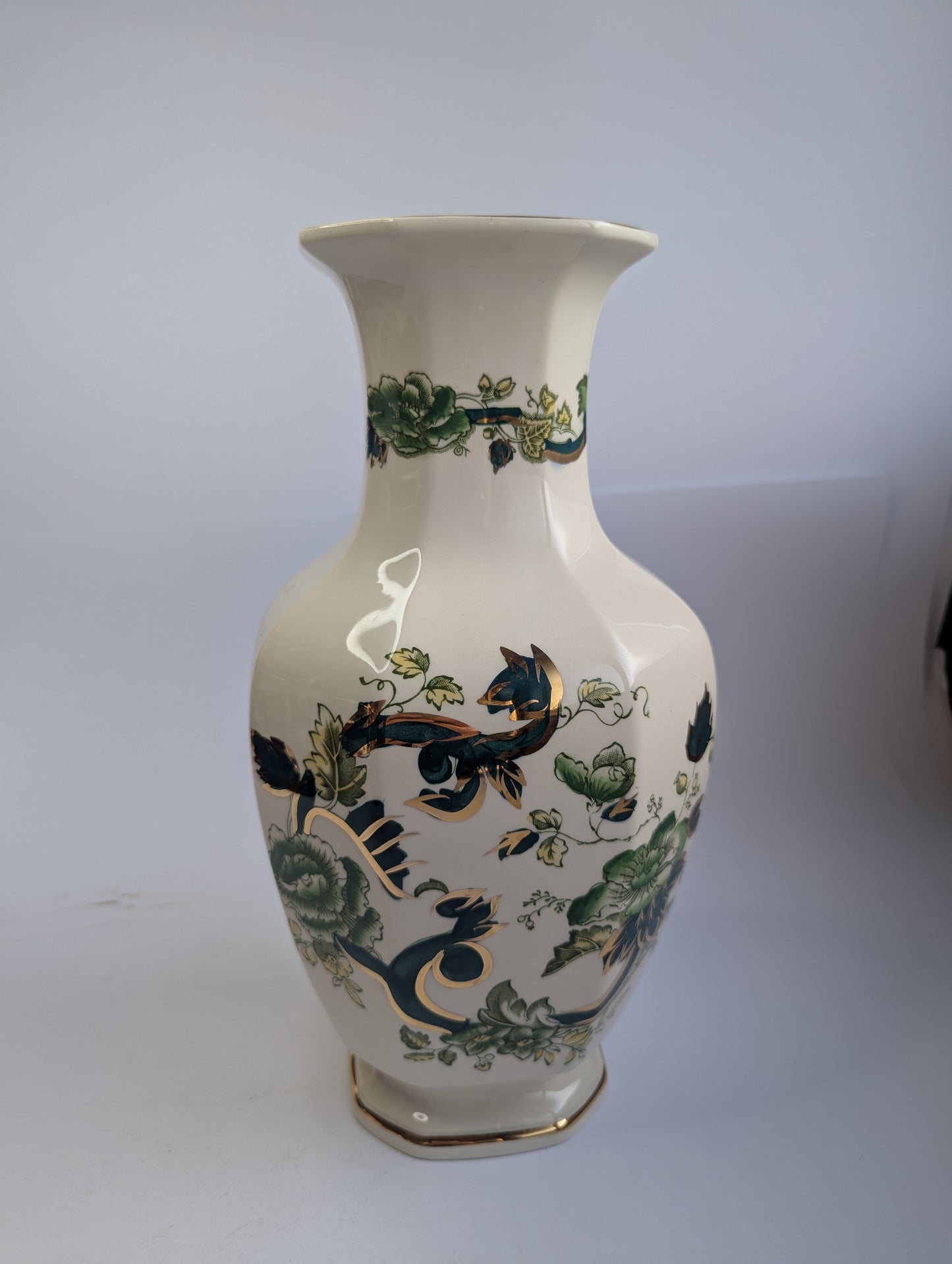 Mason’s Mandalay Chartreuse Vase – Vintage English Ironstone in Green & Gold