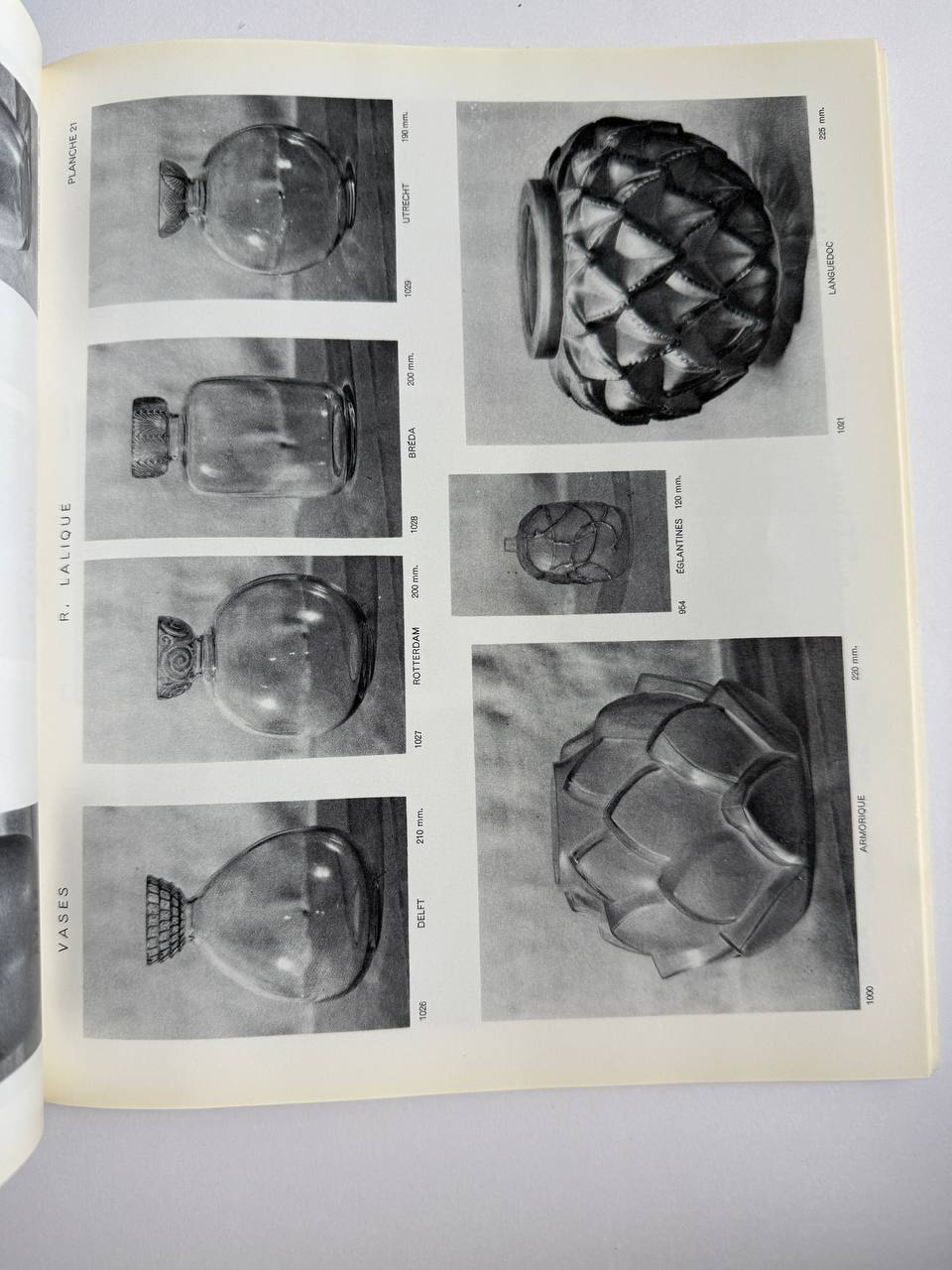 Lalique Glass: The Complete Illustrated Catalogue for 1932 – 104 Pages