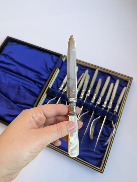 Antique Mother-of-Pearl Fish Cutlery Set – 12-Piece Silver-Plated Fork & Knife Set in Original Box