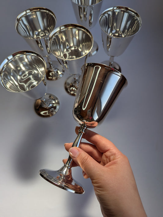 Set of 6 Vintage English Silver-Plated Goblets – Elegant Wine or Water Cups