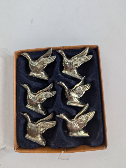 Set of 6 Vintage Metal Goose Place Card Holders – Silver Tone Table Decor for Elegant Dinner Parties or Weddings